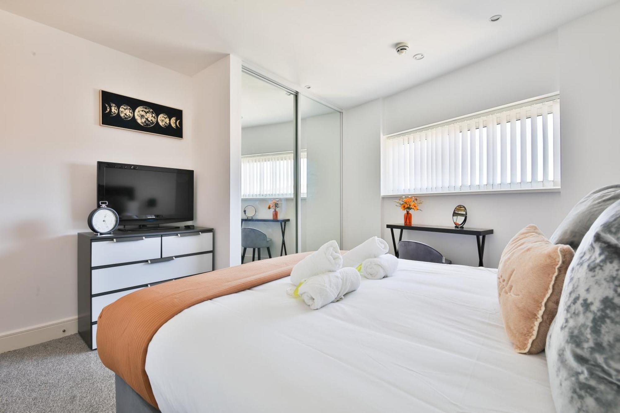 Just Wales - Meridian Tower Marina & View - 1 Bed Swansea